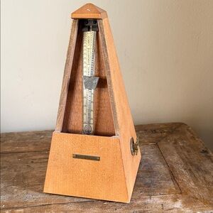 Seth Thomas  Vintage #10 Wooden Metronome